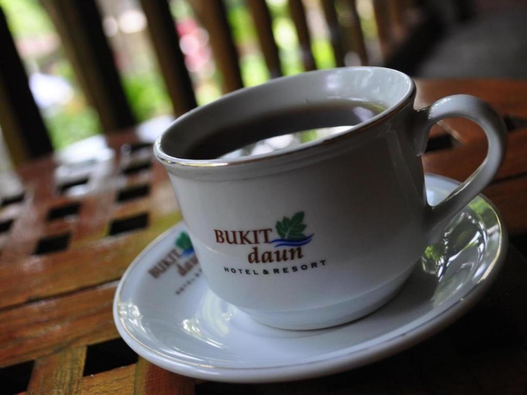 Bukit Daun Hotel And Resort Kediri  Exterior foto