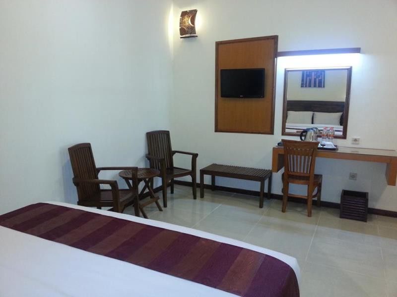 Bukit Daun Hotel And Resort Kediri  Exterior foto
